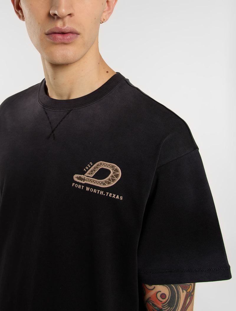 DK0A882HBLK-7